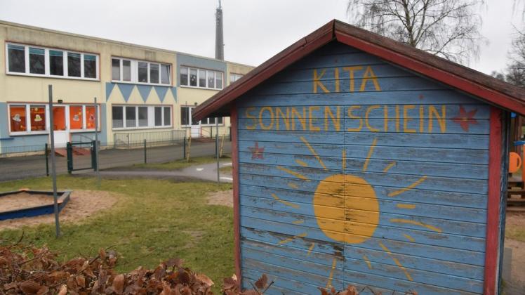 Kindertagesstätte Sonnenschein in Sternberg: Von 17 Erziehern sind neun an Corona erkrankt.