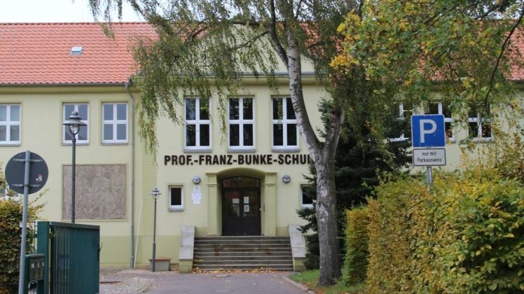 In der Prof.-Franz-Bunke-Schule in Schwaan wurden Investitionen von rund 42.000 Euro nötig.