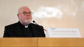 Kardinal Reinhard Marx, Erzbischof von München und Freising, äußerte sich in einer Pressekonferenz am Donnerstag zum Gutachten zu sexueller Gewalt gegen Kinder und Jugendliche im katholischen Erzbistum München und Freising.