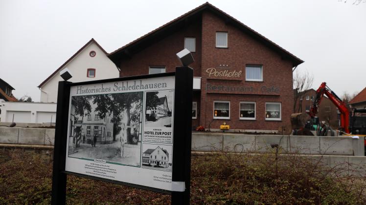 Veränderung gehörte beim Posthotel in Schledehausen schon immer dazu. Aus dem „Hotel zur Post“ wurde „Hünerbein’s Posthotel“. Jetzt soll wieder umgebaut und erweitert werden.