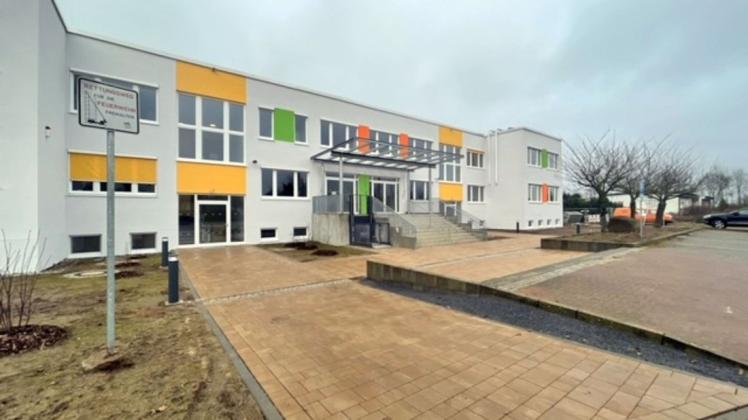In frischen Farben erstrahlt die Banzkower Schule nach der Sanierung nun in neuem Glanz.