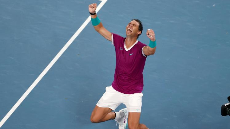 Rafael Nadal feiert seinen Sieg. 