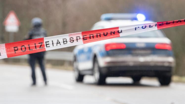 In Rheinland-Pfalz sind zwei Polizisten von Unbekannten kaltblütig ermordet worden 