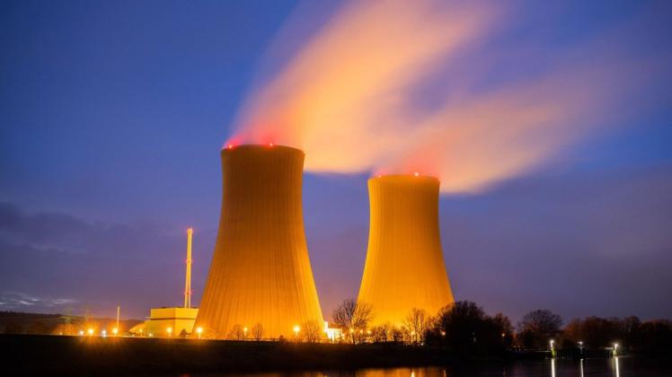 Das Atomkraftwerk Grohnde ging Ende 2021 endgültig vom Netz. So waren es nur noch drei in ganz Deutschland. Doch andere Staaten rüsten auf statt ab. Auch dank winkender EU-Subventionen.