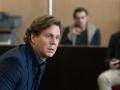 Zentrale Figur: Moritz Seitz (Thomas Heinze) wird als Mörder verurteilt - auch sein Schauspielkollege Ole Stark (Martin Feifel, hinten links) ist im Gerichtssaal dabei.