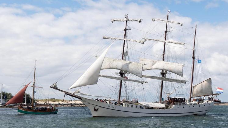 Die 1926 in Norwegen gebaute „Artemis“ kommt 2019 zur Hanse Sail nach Rostock und lädt zum mitsegeln ein. Hanse Sail/Lutz Zimmermann