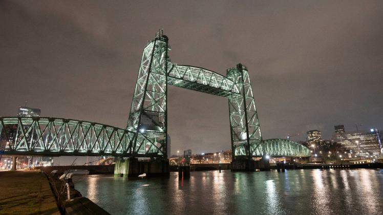 Historische Brücke in Rotterdam