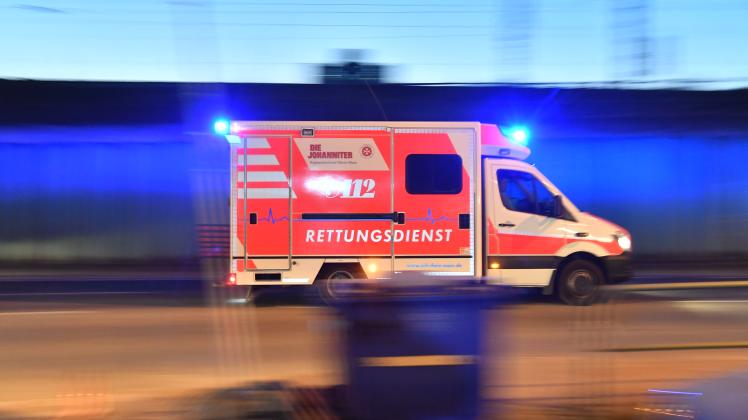 In Osnabrück ist eine Radfahrerin schwer verletzt worden.