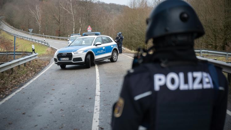 In der vergangenen Wochen wurden zwei Polizeibeamte in der Pfalz bei einer Verkehrskontrolle getötet.