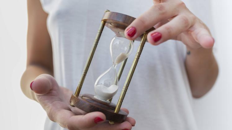 Ein Leben entgegen der inneren Uhr kann Diabetes und Adipositas befördern. Aber auch das Schmerzempfinden ändert sich im Laufe des Tages.
