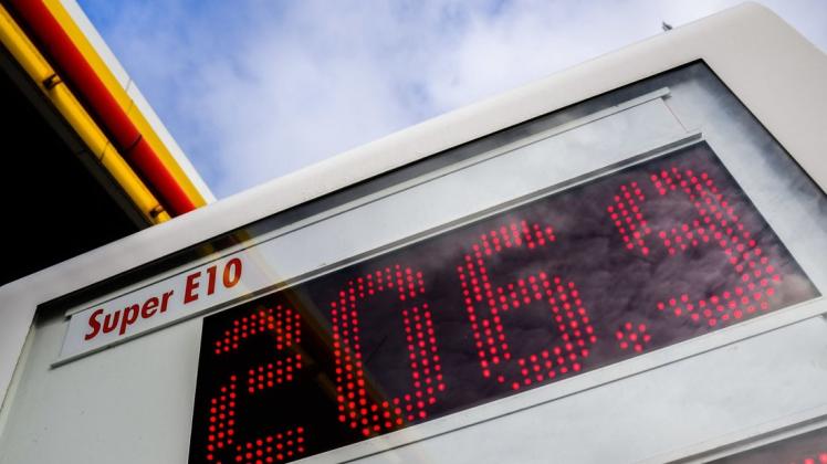 Die hohen Benzinpreise lassen den Tanktourismus nach Polen aufblühen.