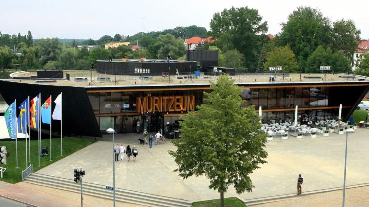 Das Müritzeum empfängt ab Donnerstag wieder Besucher. Das Müritzeum empfängt ab Donnerstag wieder Besucher.