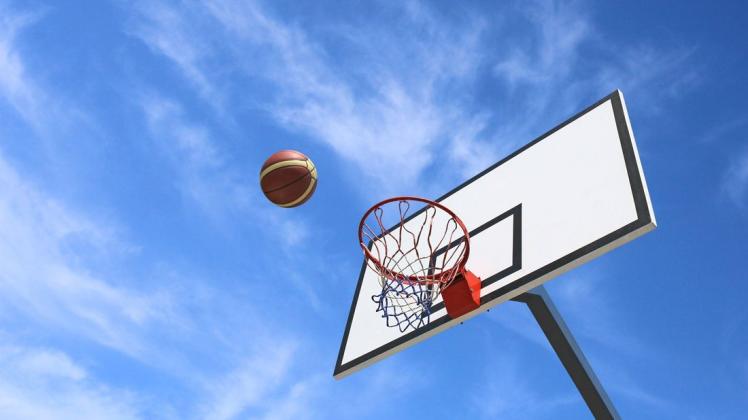 Demnächst sind diese Aussichten wohl auch in Pinnow zusehen. Denn die Gemeinde plant einen Basketball-Platz für die Jugend.