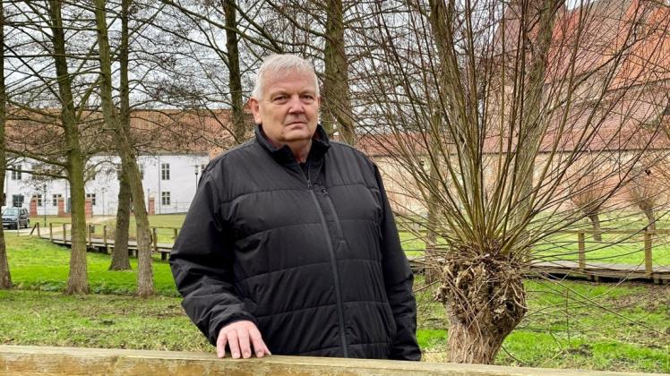 Hofft auf Fördergelder für Millionen-Projekte: der Rehnaer Bürgermeister Hans-Jochen Oldenburg.