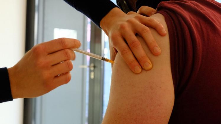 In der kommenden Woche gibt es in Rostock zahlreiche Impfangebote - auch ohne Termin. (Symbolbild)