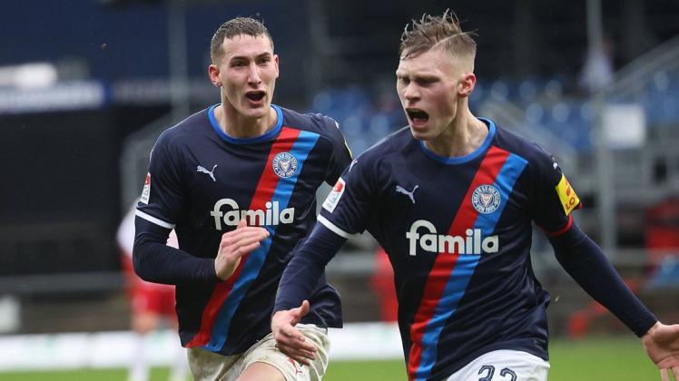 Holstein Kiel bezwingt Fortuna Düsseldorf glücklich mit 10