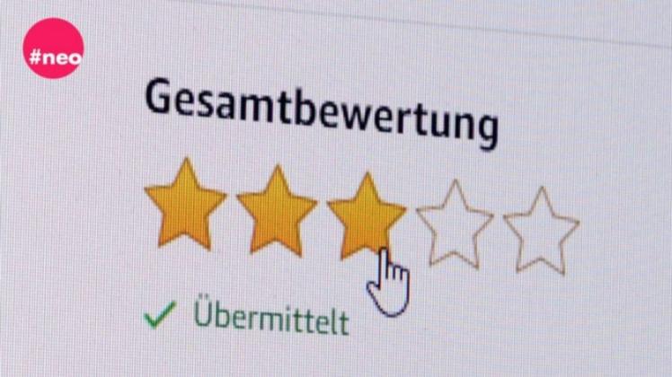 Drei Sterne vergab etwa ein Nutzer für das Mehlweltenmuseum in Wittenburg, der darunter kommentierte: „War nicht mal da, lol“.