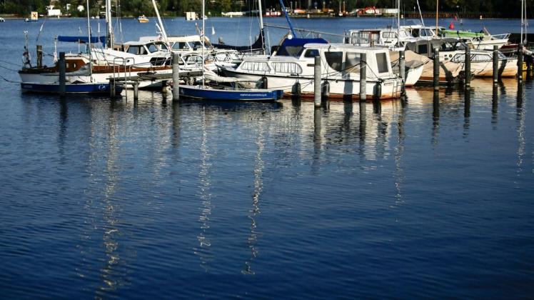 Wie ein Boot gesichert werden sollte, erklärt die Polizei