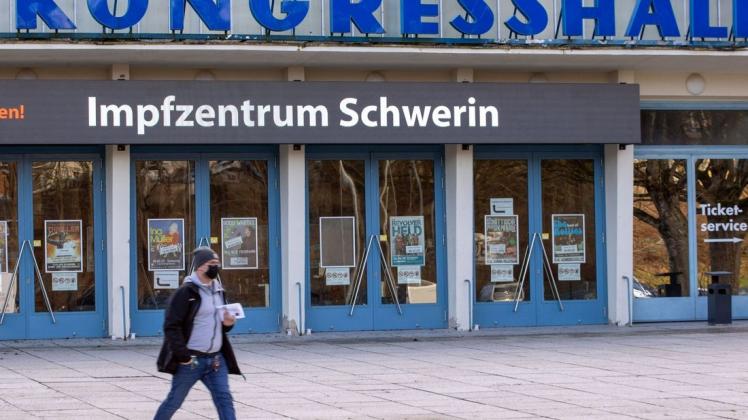 Am Donnerstag wurden in Schwerin 229 Corona-Infektionen registriert.