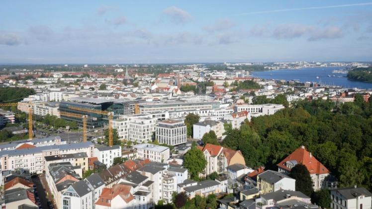 Anteile an dem in der Hansestadt ansässigen Unternehmen, den Stadtwerken Rostock, halten neben der Stadt selbst auch die VNG und jetzt Thüga.