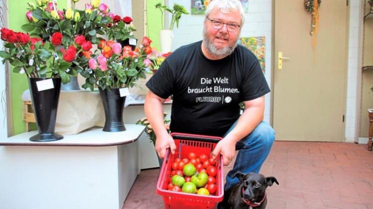 Gärtner Dieter Vollmer für ein buntes