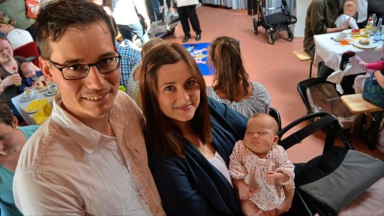 Lukas Meyer und Katharina Batrakow-Meyer haben Anastasia als Jüngste zum vergangenen Baby-Neubürgerempfang mitgebracht. Der nächste Empfang ist für Mittwoch, 28. November, geplant. Archivfoto: Reiner Haase