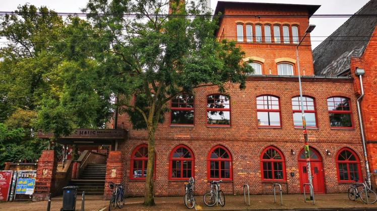 Das Literaturhaus Rostock organisiert zum wiederholten Mal eine Bücher-Schnitzeljagd in der Rostocker Innenstadt. Das Literaturhaus Rostock organisiert zum wiederholten Mal eine Bücher-Schnitzeljagd in der Rostocker Innenstadt.