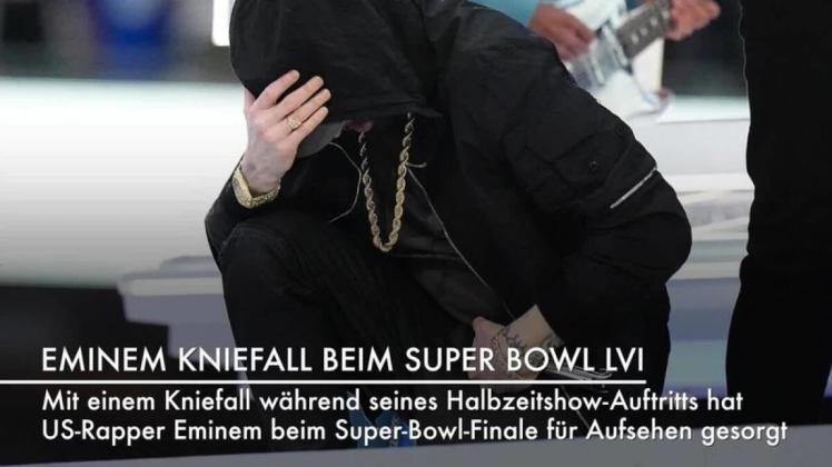 Halftime-Show: Eminem sorgt mit Kniefall für Aufsehen Unknown