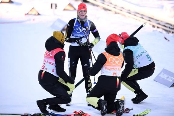 HERMANN Denise Team GER Staffel 3.Platz mit VOIGT Vanessa, HINZ Vanessa, PREUSS Franziska Biathlon Frauen Staffel am Mi