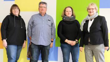 Der Vorstand des Fördervereins der Oberschule am Sonnensee möchte nach längerem, coronabedingtem Stillstand gerne wieder mehr bewegen: Simone Assmann, Rolf Schwager, Natascha Schwenke und Anke Schröder (von links).