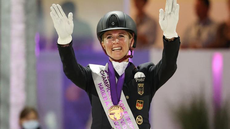 Dressurreiterin Jessica von Bredow-Werndl