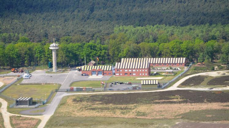 Der Luft-Boden-Schießplatz Nordhorn-Range wird seit dem 1. April 2001 von der Bundeswehr betrieben. Davor war die britische Royal Air Force Betreiber.
