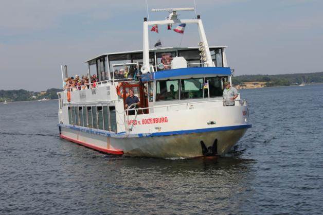 Die Boitzenburg fährt seit dieser Saison für die Viking von Flensburg nach Glücksburg. Die Boitzenburg fährt seit dieser Saison für die Viking von Flensburg nach Glücksburg.