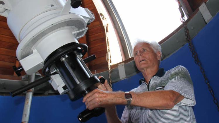 Seit 1966 – und damit fast seit der Eröffnung – engagiert sich Fred Schmidt in der Astronomischen Station.