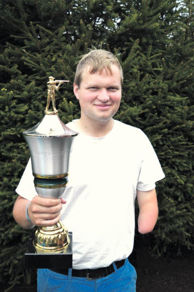 Henning Schuch sicherte sich den Jugendschützenpokal.