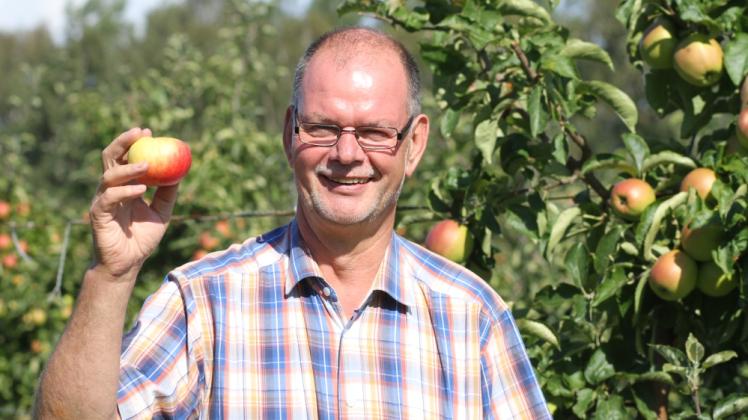 Allein 18 verschiedene Apfelsorten baut Martin Czechl in Evershagen an. Hinzu kommen soll ab 2016 die Sorte Welland, laut Czechl „geschmacklich das Beste, das es zurzeit gibt“.  