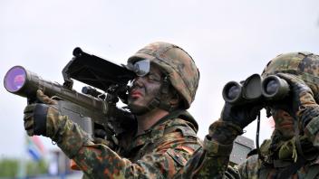 Waffen der Bundeswehr werden in die Ukraine geliefert. 