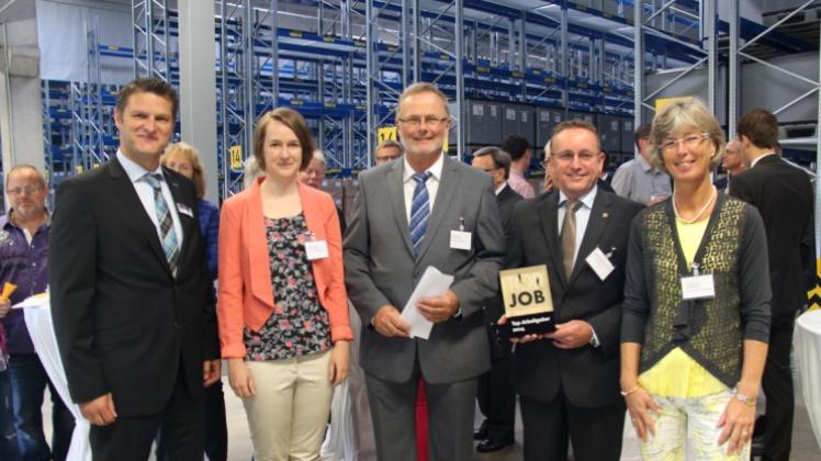 Im Lemlog-Lager begrüßte (von links) Hausherr Thorsten Heil als Frühstücksredner Joana Watermeyer, Rainer Lammers, Jörg Sommer und Dorothee Hünting-Boll. Im Lemlog-Lager begrüßte (von links) Hausherr Thorsten Heil als Frühstücksredner Joana Watermeyer, Rainer Lammers, Jörg Sommer und Dorothee Hünting-Boll.