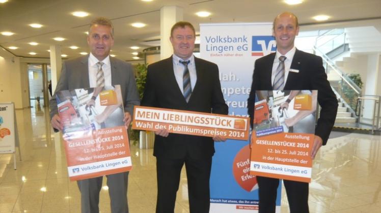 Tischler stellen Gesellenstücke in der Volksbank Lingen | NOZ
