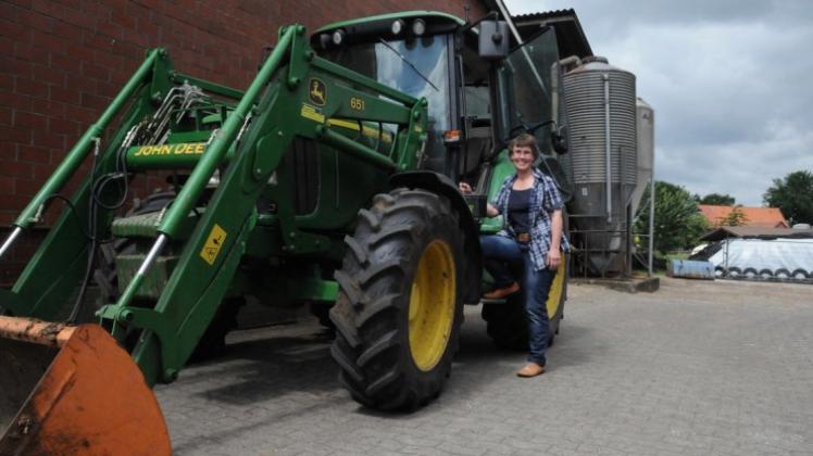 Mag die Vielfalt der Arbeit in der Landwirtschaft; Bettina Höckmann aus Schwagstorf. 