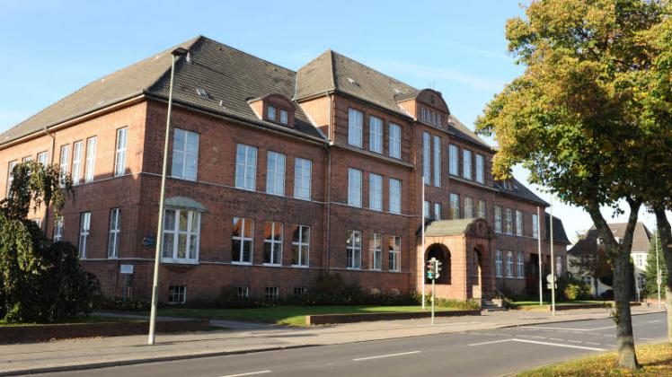 Die Räume der Helene-Lange-Schule an der Roonstraße werden noch gebraucht.