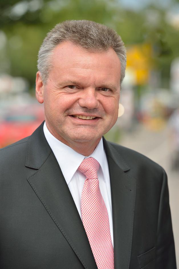 Kreispräsident Hans-Werner Harmuth: „Für mich ist wichtig, dass es einen breiten Konsens gibt.“