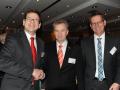Kreishandwerksmeister Michael Kahl (Mitte) begrüßte mit seinem Geschäftsführer Carsten Bruhn (rechts) Oberbürgermeister Dr. Olaf Tauras.