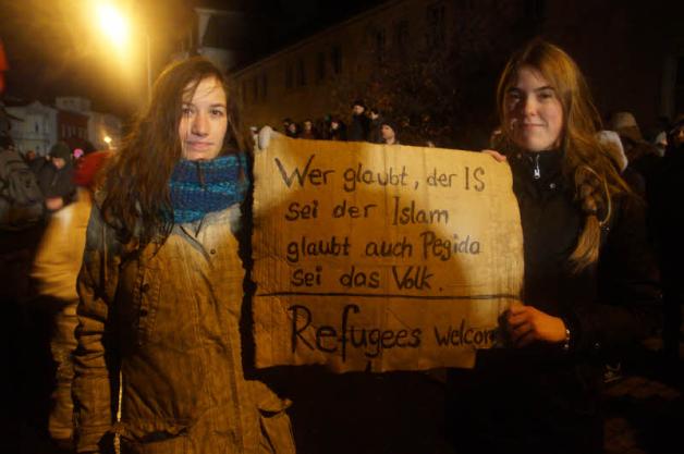 Mehr Differenzierung und Solidarität mit Flüchtlingen fordert Studentin Elsa.
