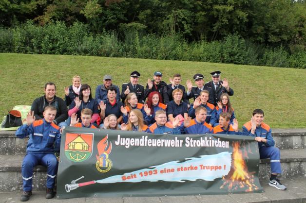 Eine starke Truppe: Die Jugendfeuerwehr aus Strohkirchen hat derzeit 18 Mitglieder im Alter von 10 bis 17 Jahren.