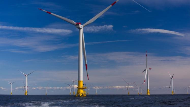 Solche Offshore-Windräder wie im Windpark Baltic II vor Rügen könnten auch vor Warnemünde gebaut werden.  