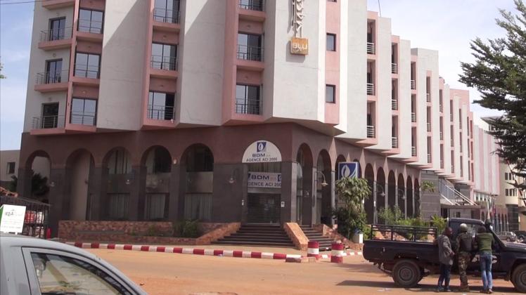 In einem Hotel in Bamako hatten sich zwei Bewaffnete mit 170 Menschen verschanzt.