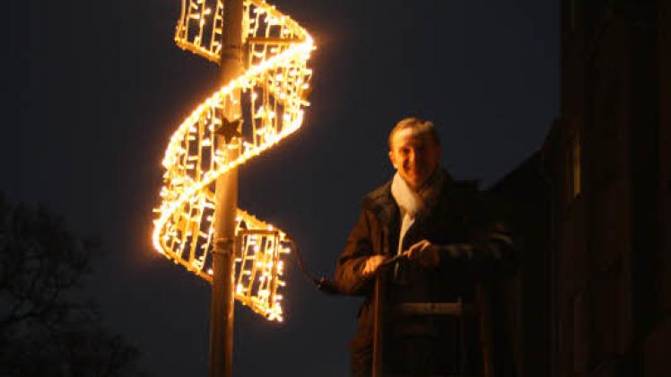 Weihnachtsleuchten strahlen erst zum 2. Advent