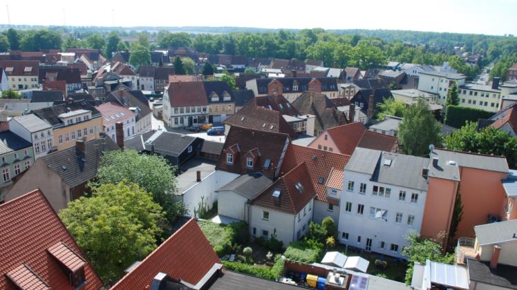 Damit Mieter auch in Parchim  als Nachbarn gut miteinander leben können, hilft im Streitfall der Mieterverein. 