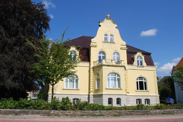 Am Schillerplatz 2 wurde das Konservatorium 1941 gegründet. Die Villa war 70 Jahre das Domizil der Musikschule. Fotos: Archiv 